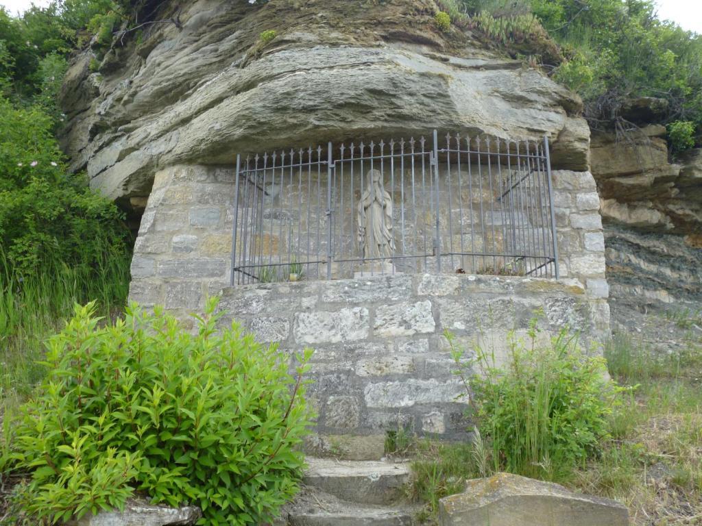 Hotel Garni Zum Hirschen Iphofen Bagian luar foto